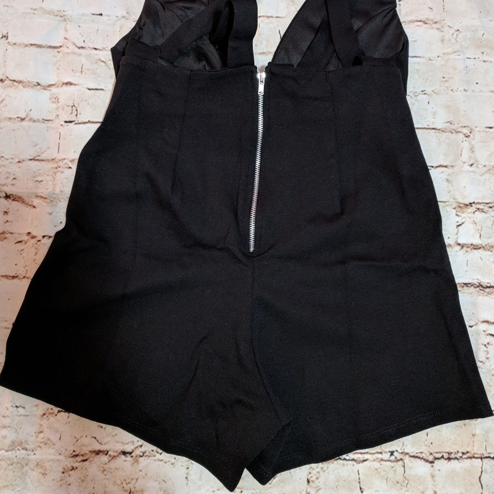 Last 2!! Sexy Plunging Cutout Caged Romper - Picture 7 of 8